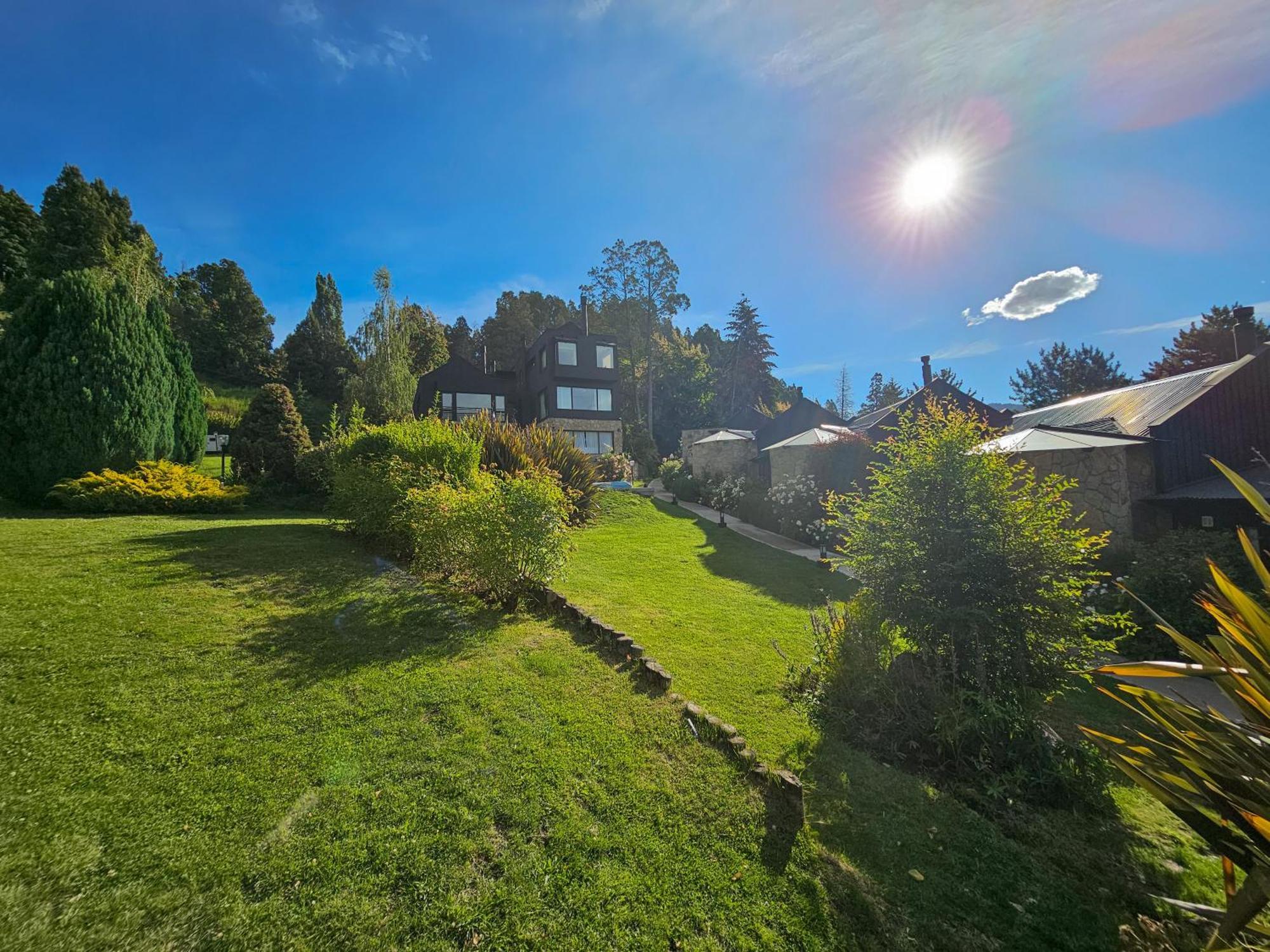 Rosas Blancas Apart Hotel San Martín de los Andes Exterior foto