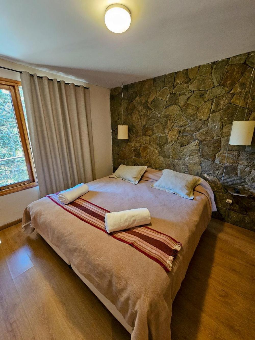 Rosas Blancas Apart Hotel San Martín de los Andes Quarto foto